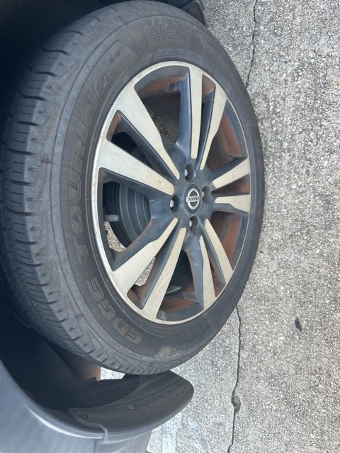 Used 2020 Nissan Kicks SV image 9