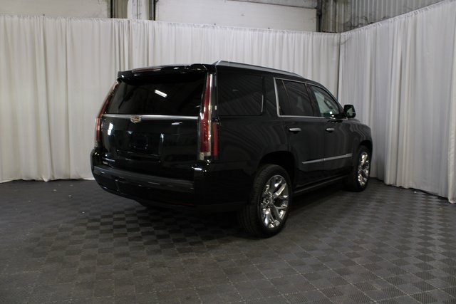 Used 2016 Cadillac Escalade Platinum image 24