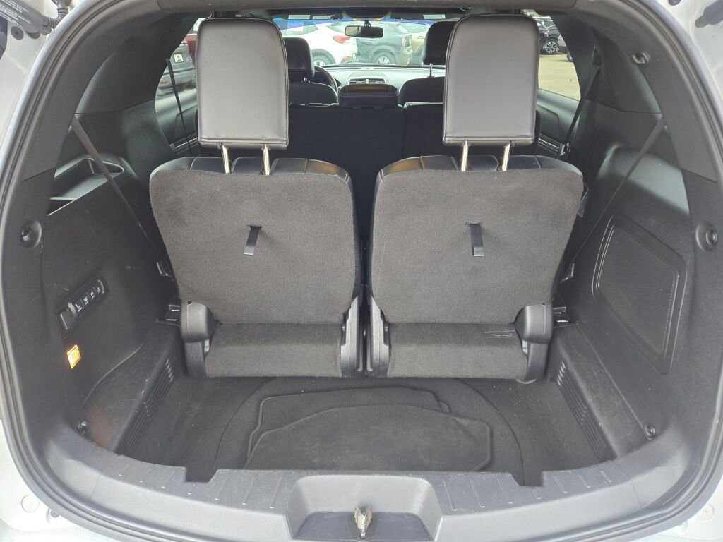 Used 2016 Ford Explorer Limited image 14