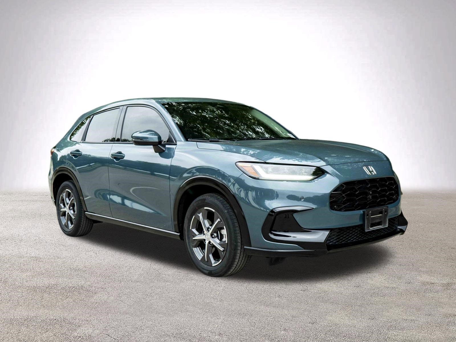 Used 2024 Honda HR-V EX-L image 2