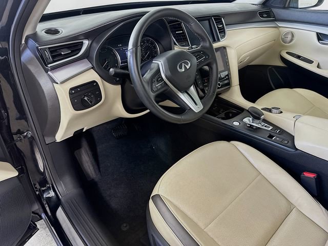 Used 2022 INFINITI QX50 Essential image 23