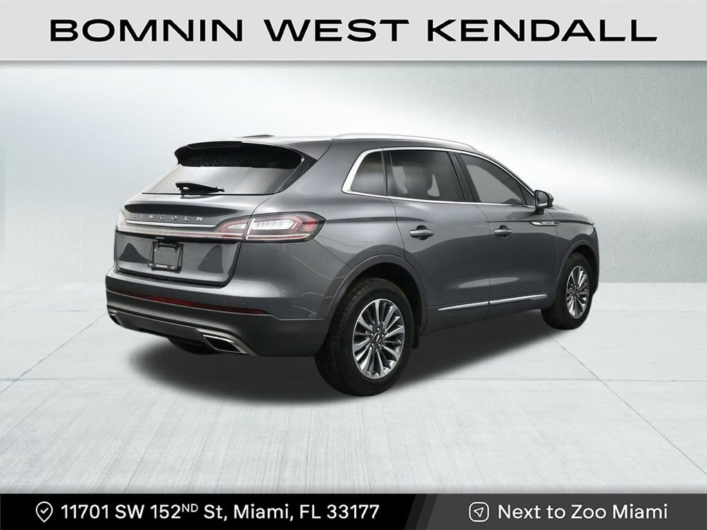 Used 2023 Lincoln Nautilus AWD w/ Premium Package image 5