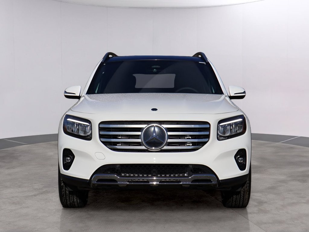 New 2026 Mercedes-Benz GLB 250 4MATIC image 2