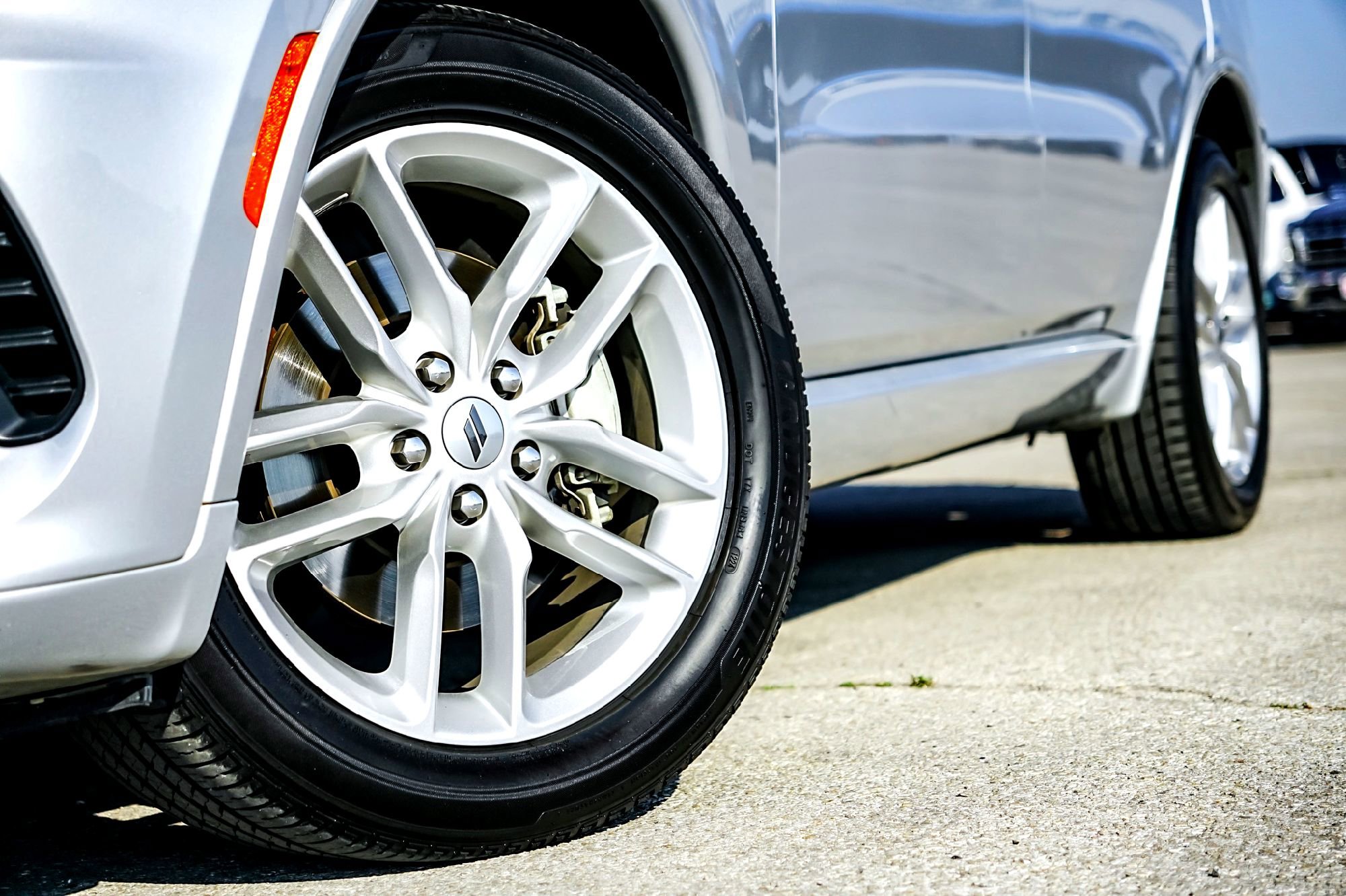 Used 2024 Dodge Durango GT image 2