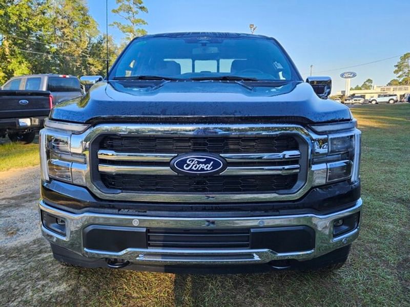 New 2025 Ford F150 Lariat video 2