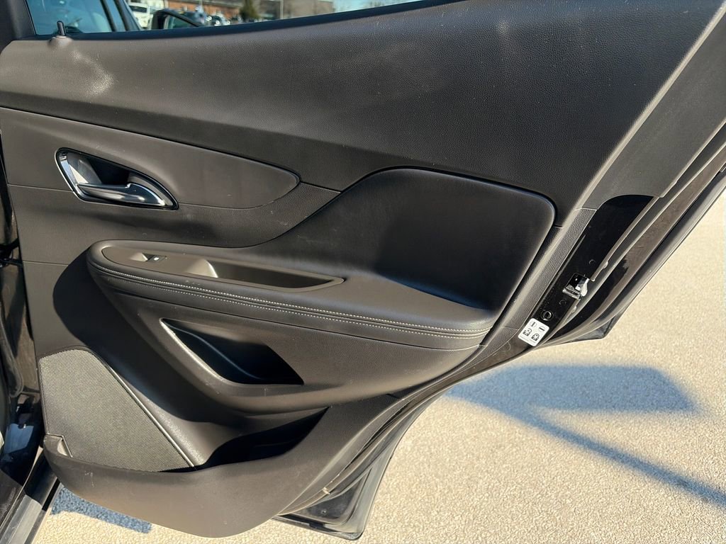 Used 2018 Buick Encore Preferred image 29