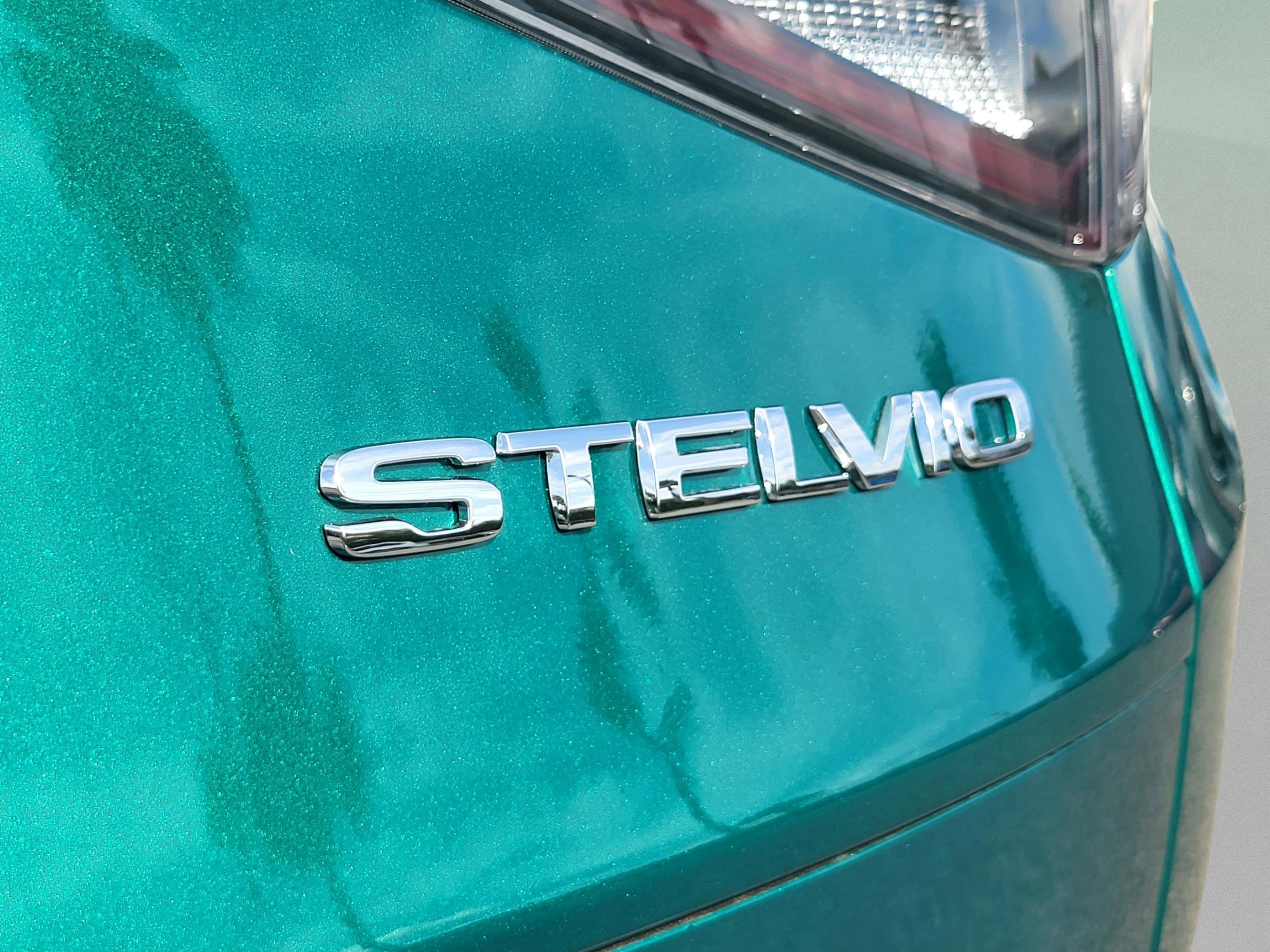 New 2025 Alfa Romeo Stelvio Sprint image 73