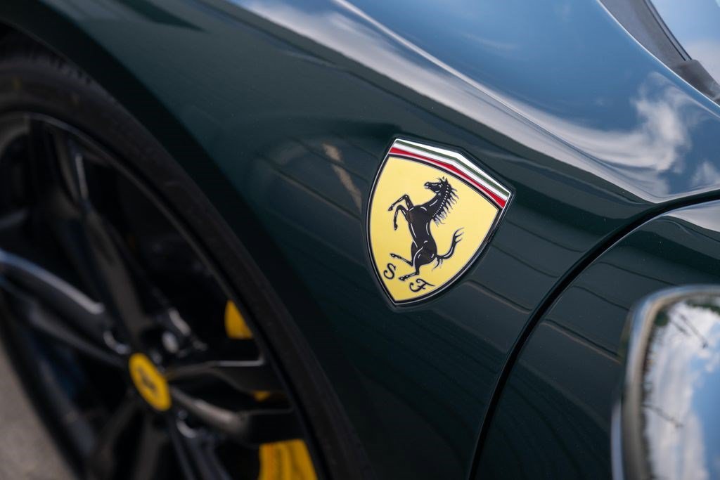 Used 2025 Ferrari 296 GTS RWD image 19