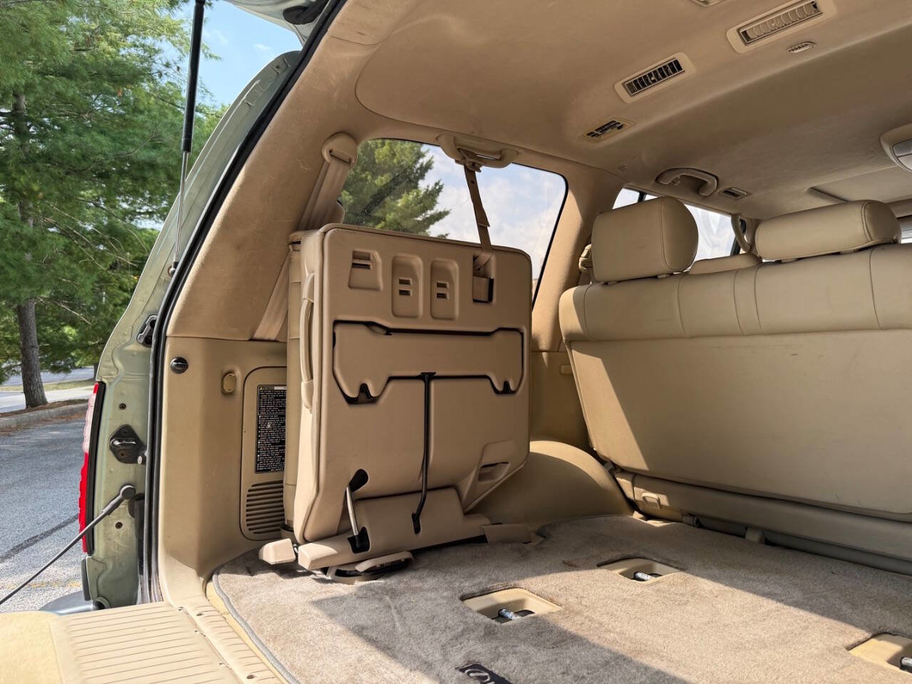 Used 2003 Lexus LX 470 4WD image 95