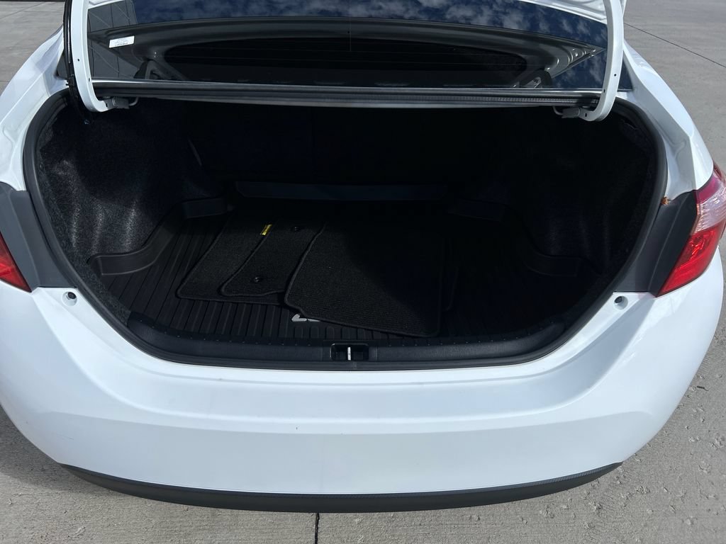 Certified 2017 Toyota Corolla LE w/ Carpet Mat Package (TMS) FWD image 26