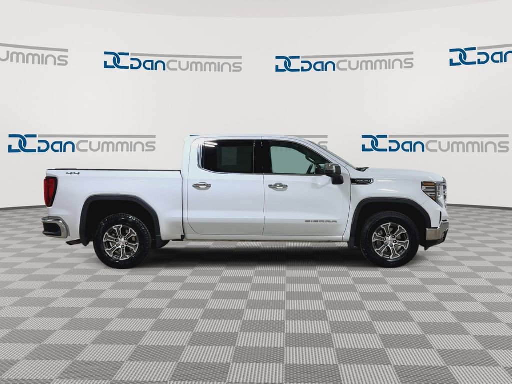 Used 2025 GMC Sierra 1500 SLT image 2