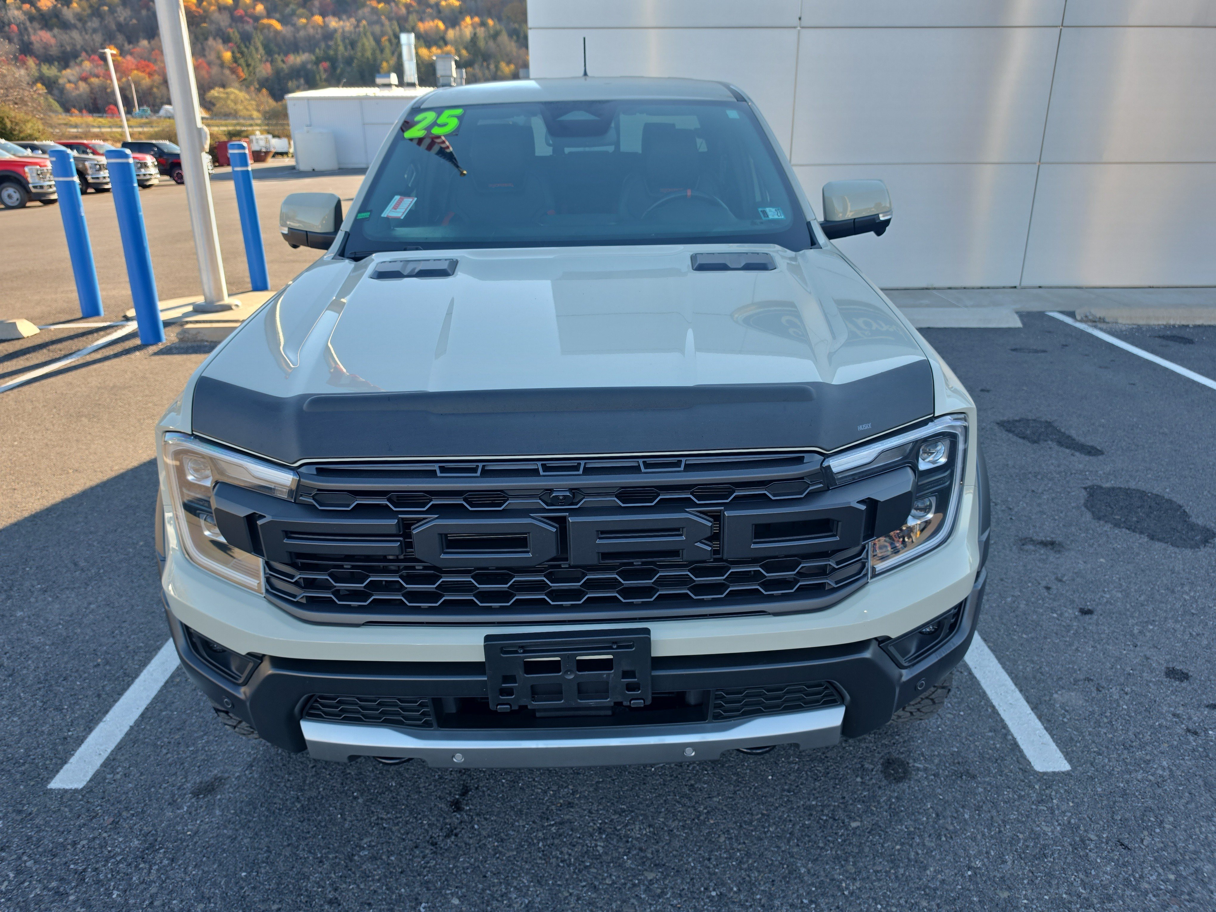 Used 2025 Ford Ranger Raptor AWD/4WD image 8