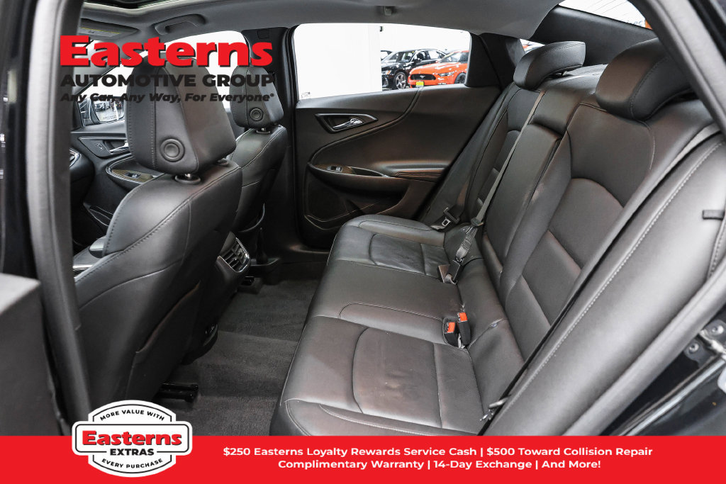 Used 2024 Chevrolet Malibu LT FWD image 24