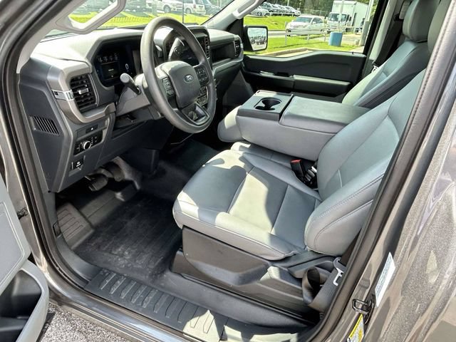 Used 2025 Ford F150 XL RWD image 13
