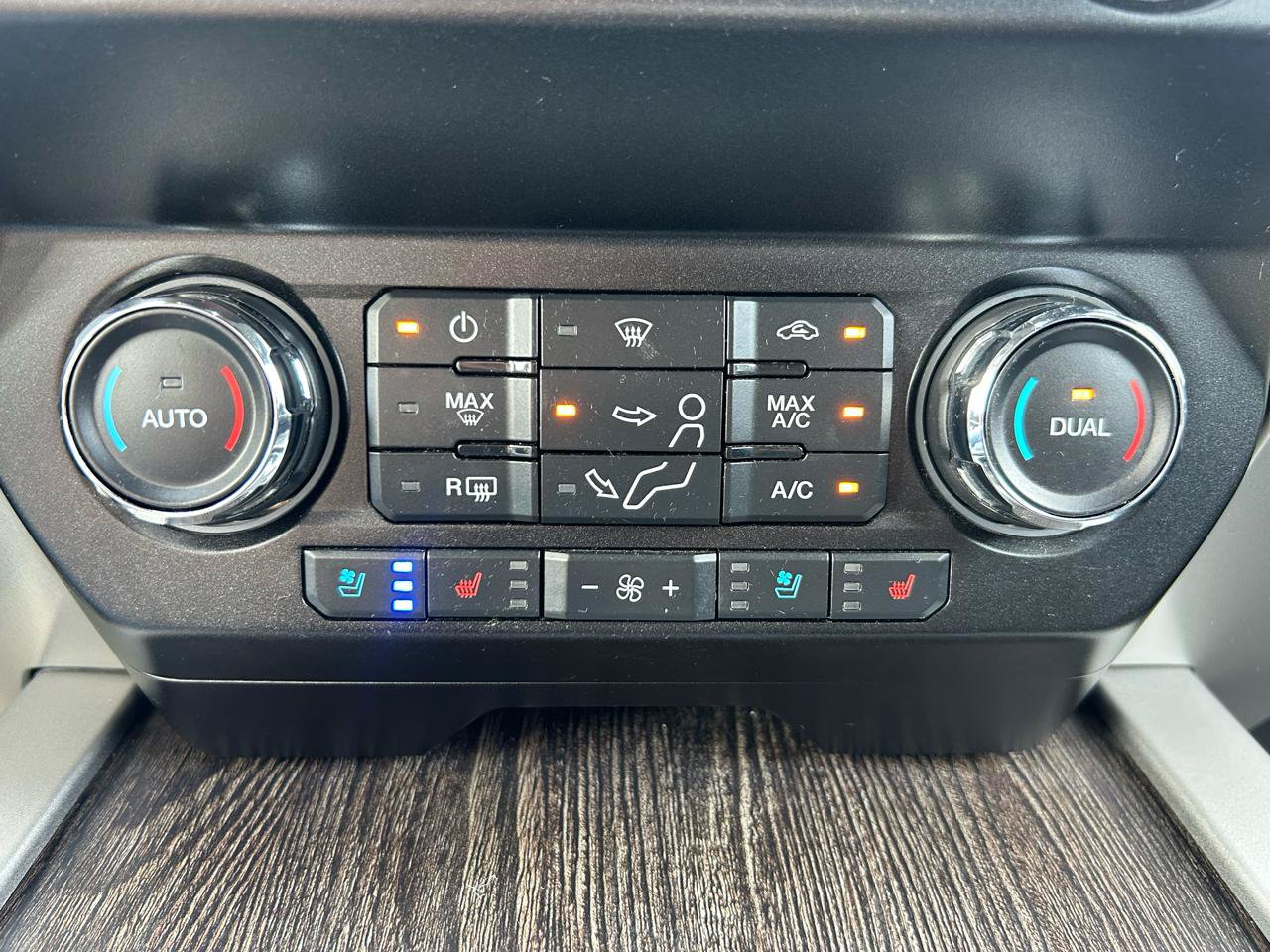 Used 2020 Ford F250 Lariat AWD/4WD image 36