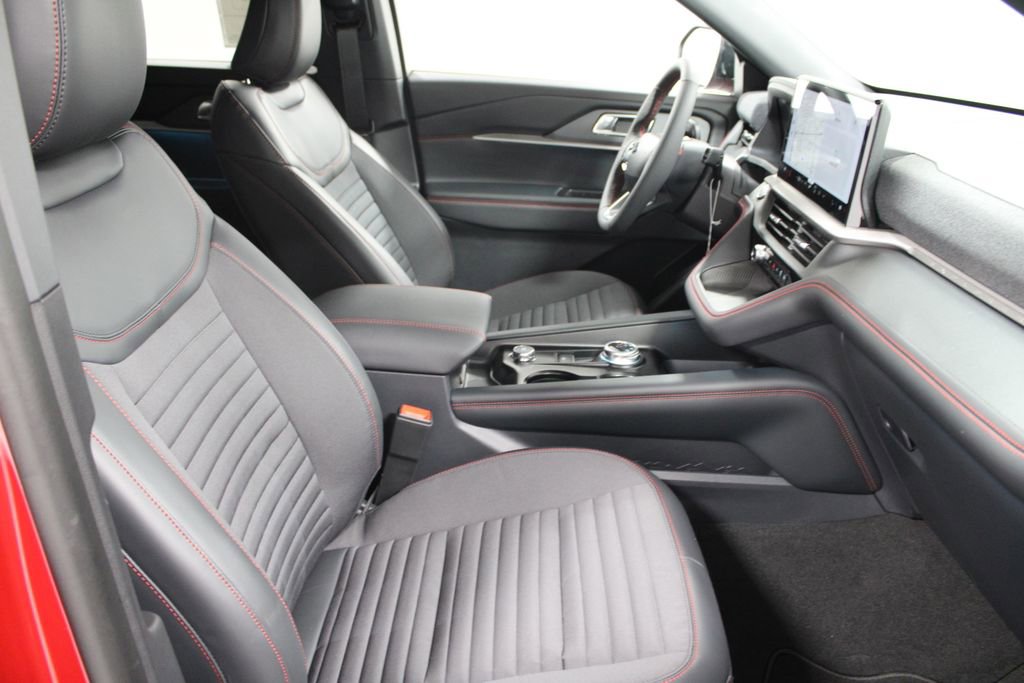 New 2026 Ford Explorer ST-Line w/ ST-Line Street Pack image 27