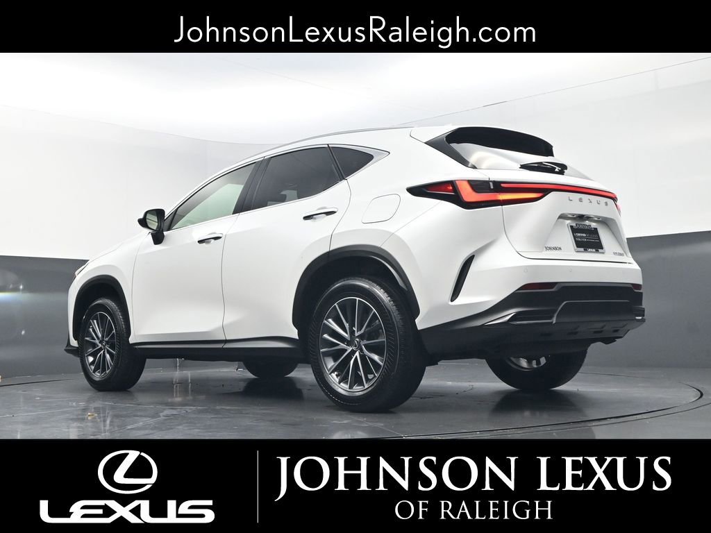 Certified 2025 Lexus NX 250 FWD w/ Accessory Package (Z1) image 18