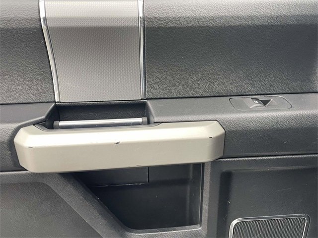 Used 2015 Ford F150 Lariat image 12