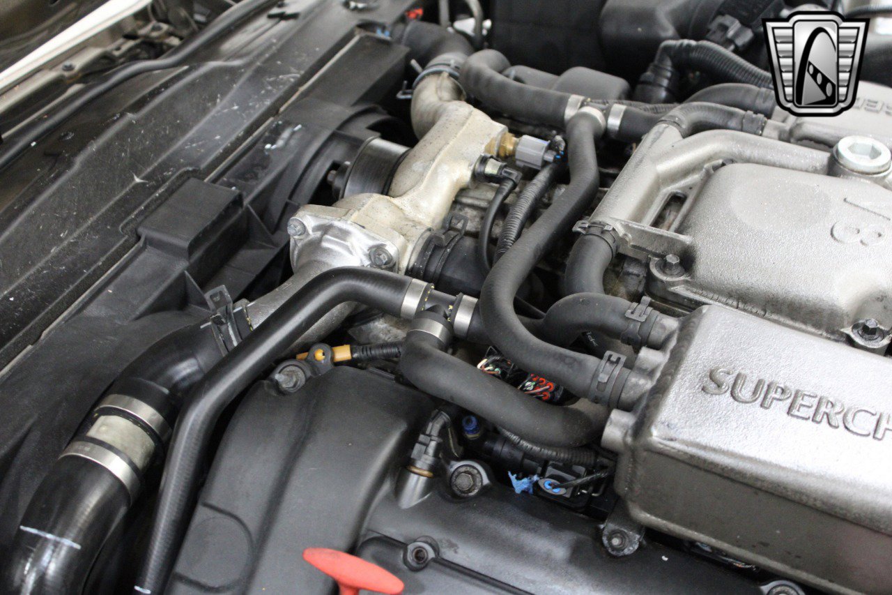 Used 2001 Jaguar XK8 Convertible image 26