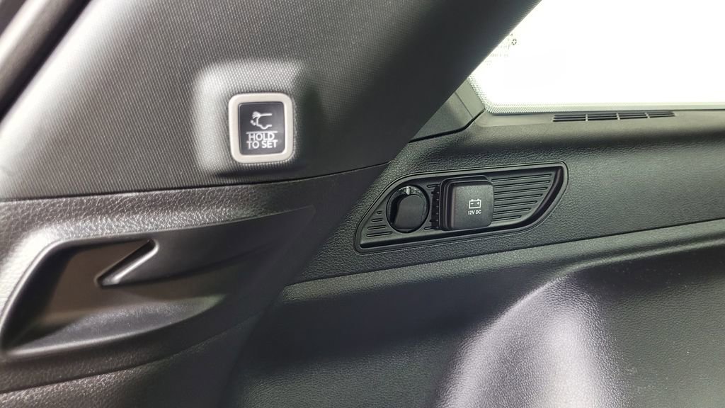 New 2025 Jeep Grand Cherokee Limited image 12