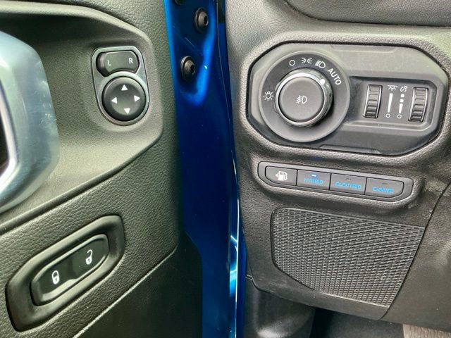 Used 2022 Jeep Wrangler Unlimited Rubicon 4xe w/ Cold Weather Group image 21