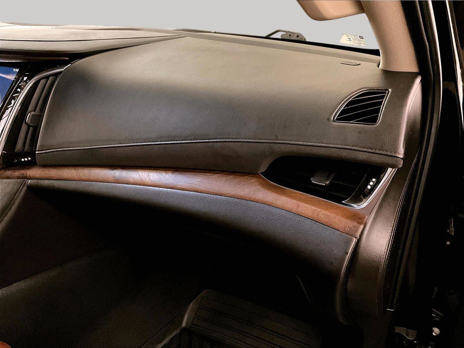 Used 2015 Cadillac Escalade ESV Luxury image 15