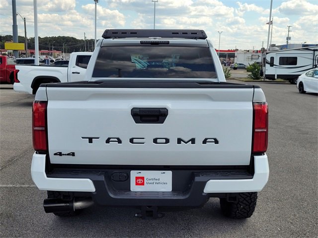 Used 2024 Toyota Tacoma TRD Off-Road image 6