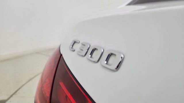 Used 2022 Mercedes-Benz C 300 Sedan image 19