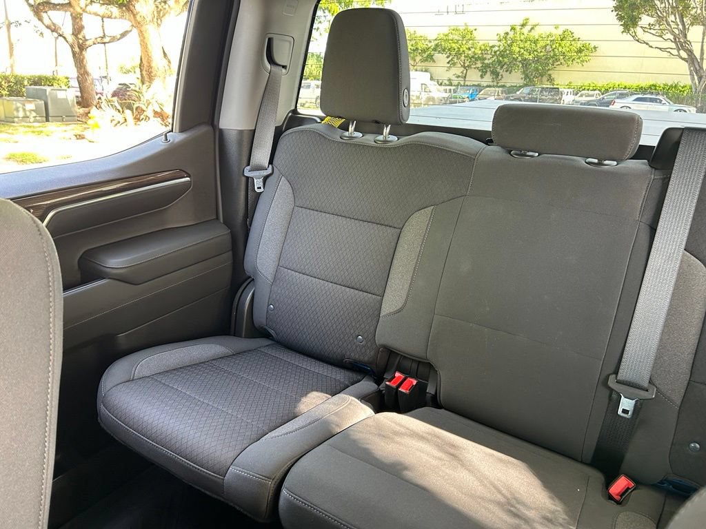 Used 2022 Chevrolet Silverado 1500 LT RWD image 13