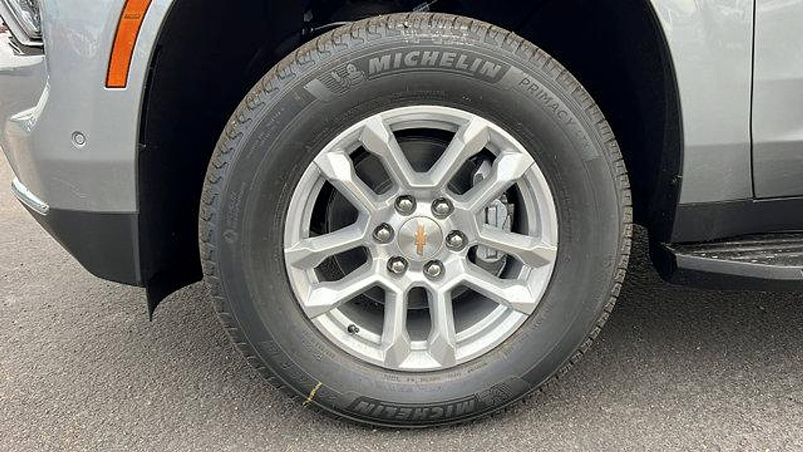 New 2026 Chevrolet Tahoe LS w/ LPO, Get Active Package image 10