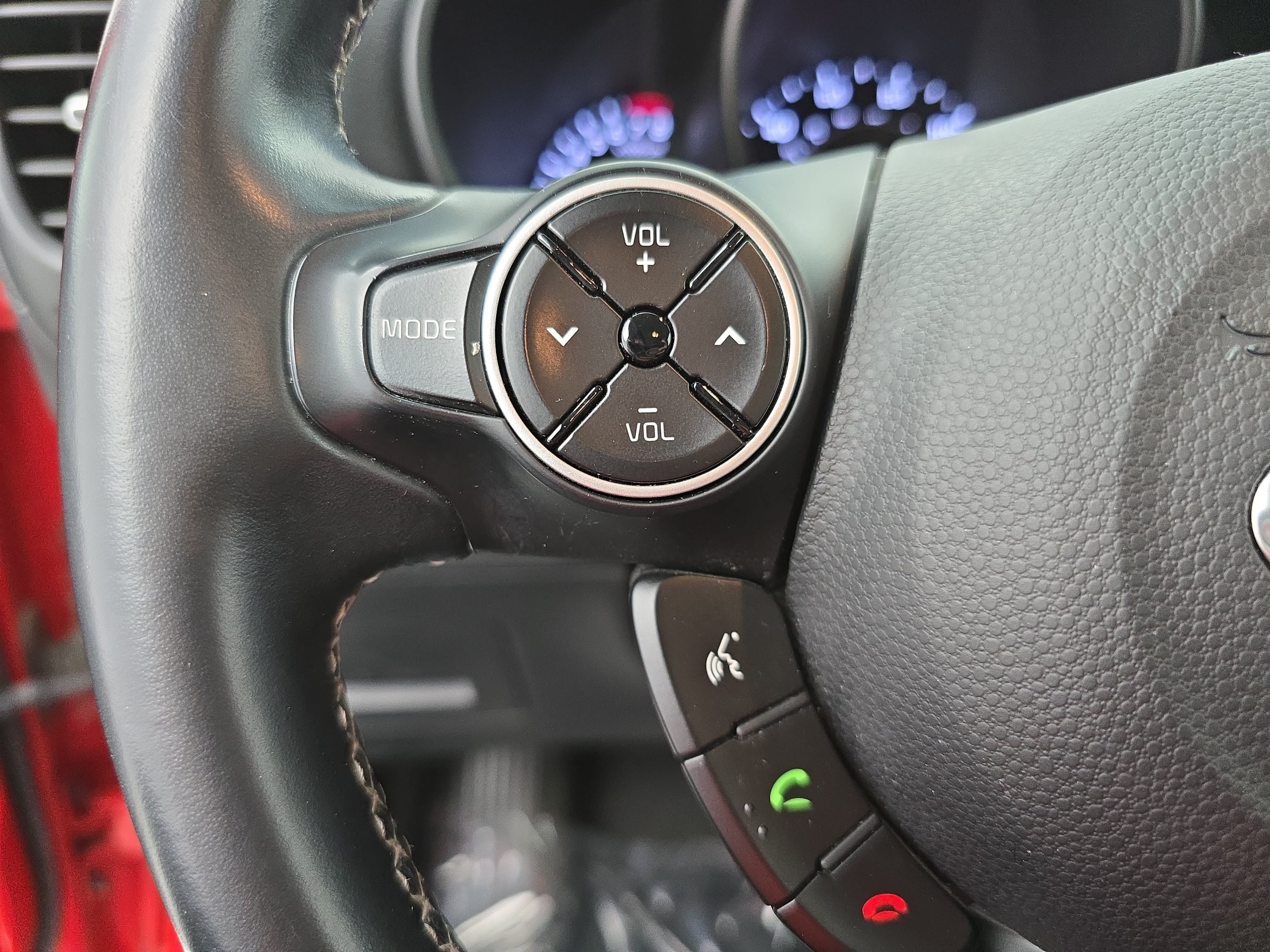 Used 2019 Kia Soul + FWD image 16