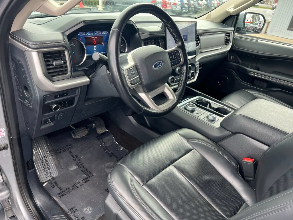 Used 2023 Ford Expedition Max XLT AWD/4WD image 10