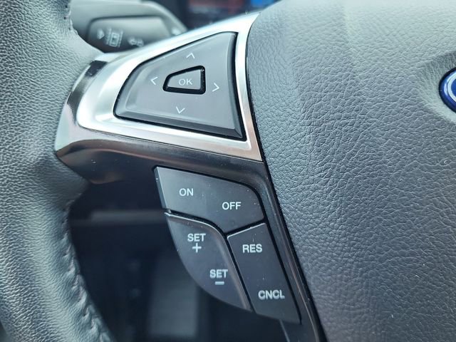 Used 2024 Ford Edge SEL image 16