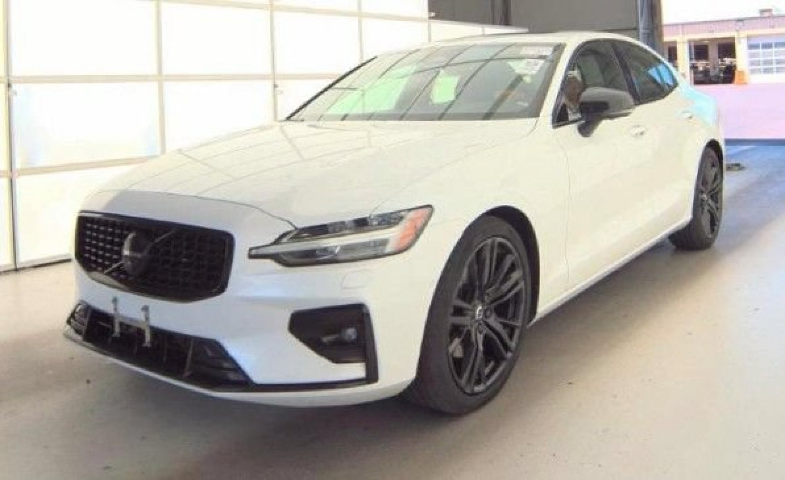 Used 2023 Volvo S60 B5 Plus w/ Climate Package AWD/4WD image 9