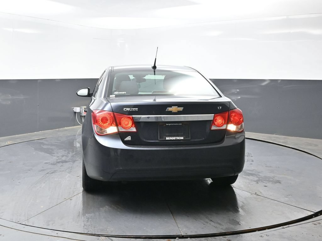 Used 2014 Chevrolet Cruze LT FWD image 11