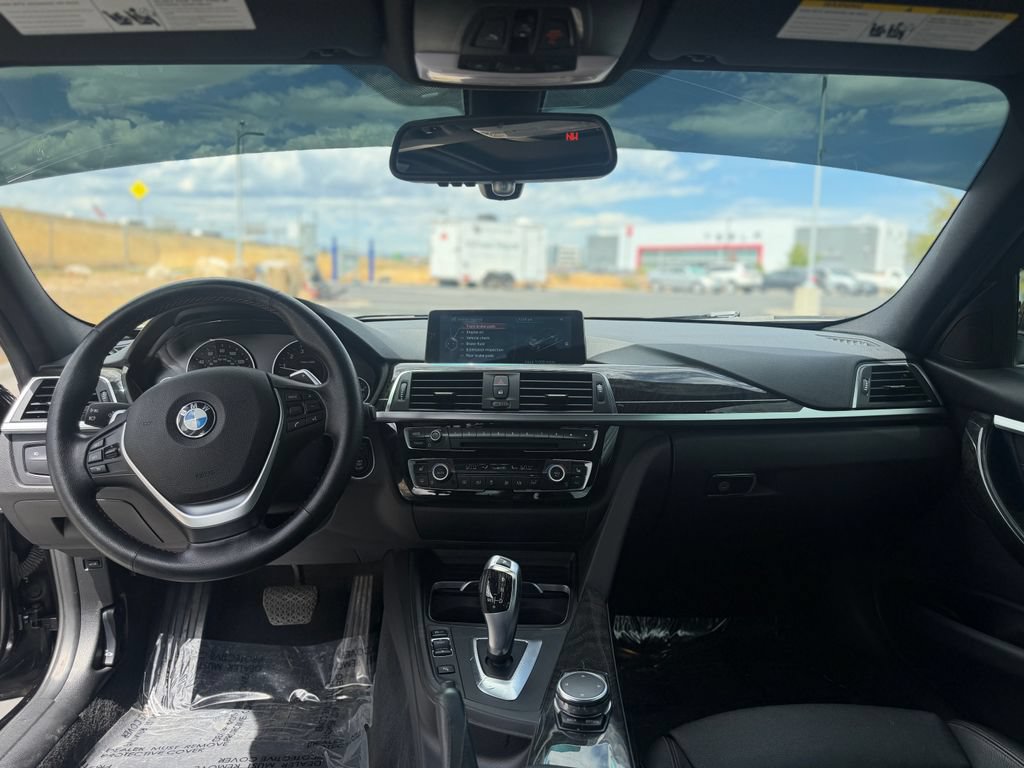 Used 2016 BMW 328i xDrive Sedan AWD/4WD image 16