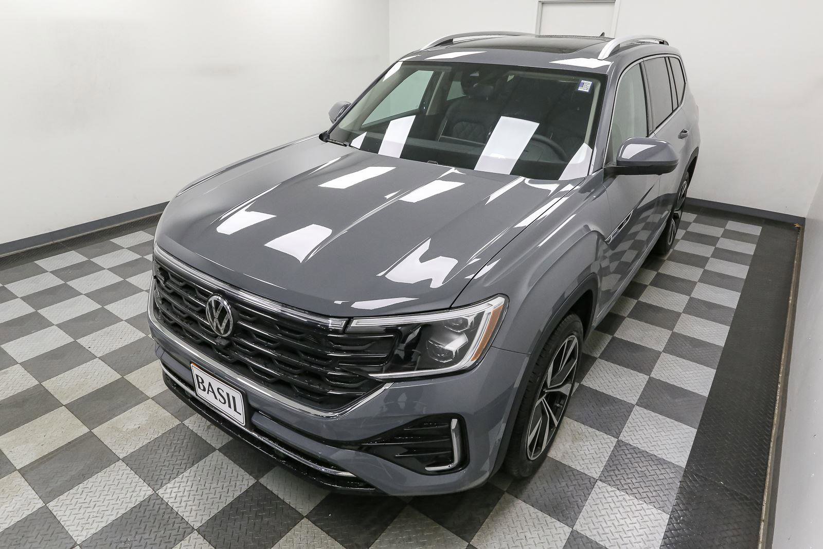 New 2026 Volkswagen Atlas SEL Premium R-Line image 6