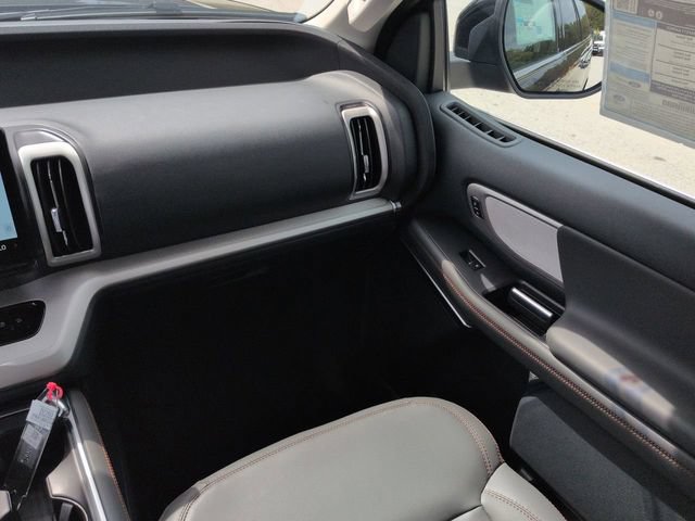 New 2025 Ford Expedition Max Active AWD/4WD image 21