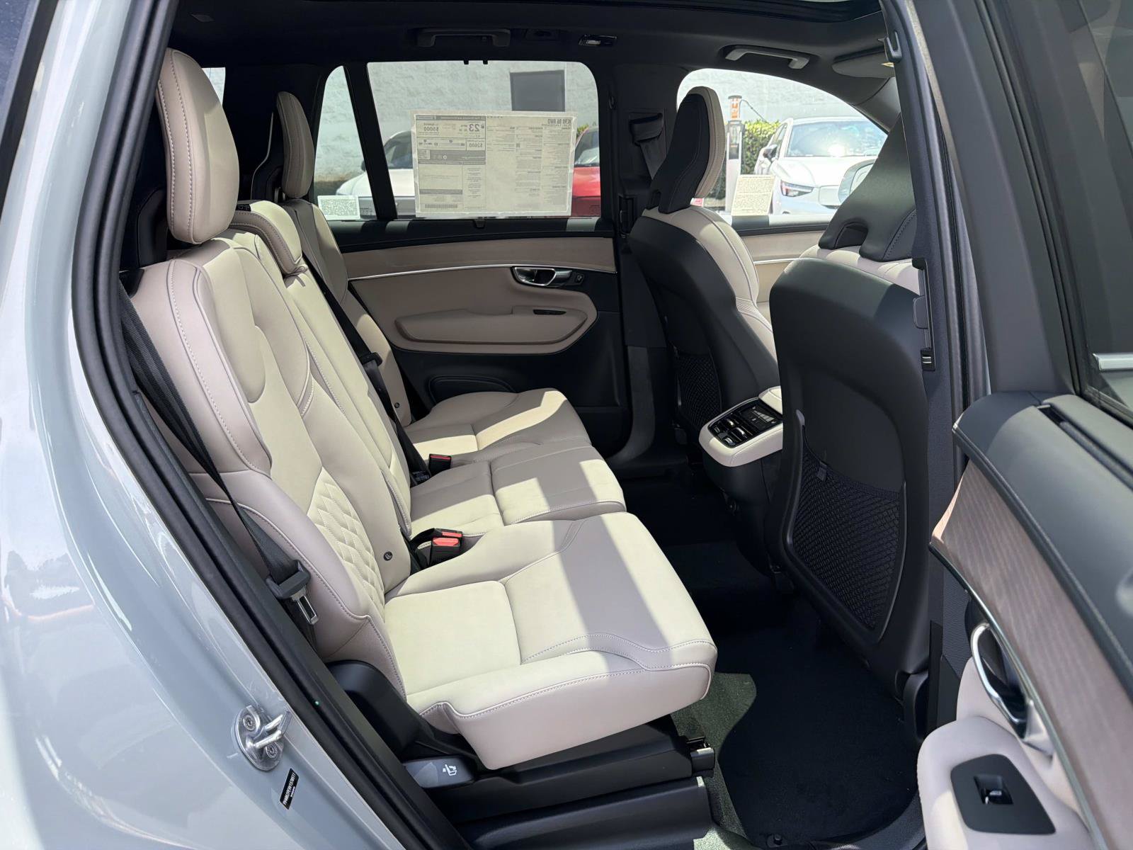 New 2027 Volvo XC90 B6 Plus AWD/4WD image 20