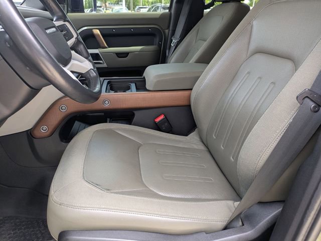 Used 2020 Land Rover Defender 110 SE AWD/4WD image 23