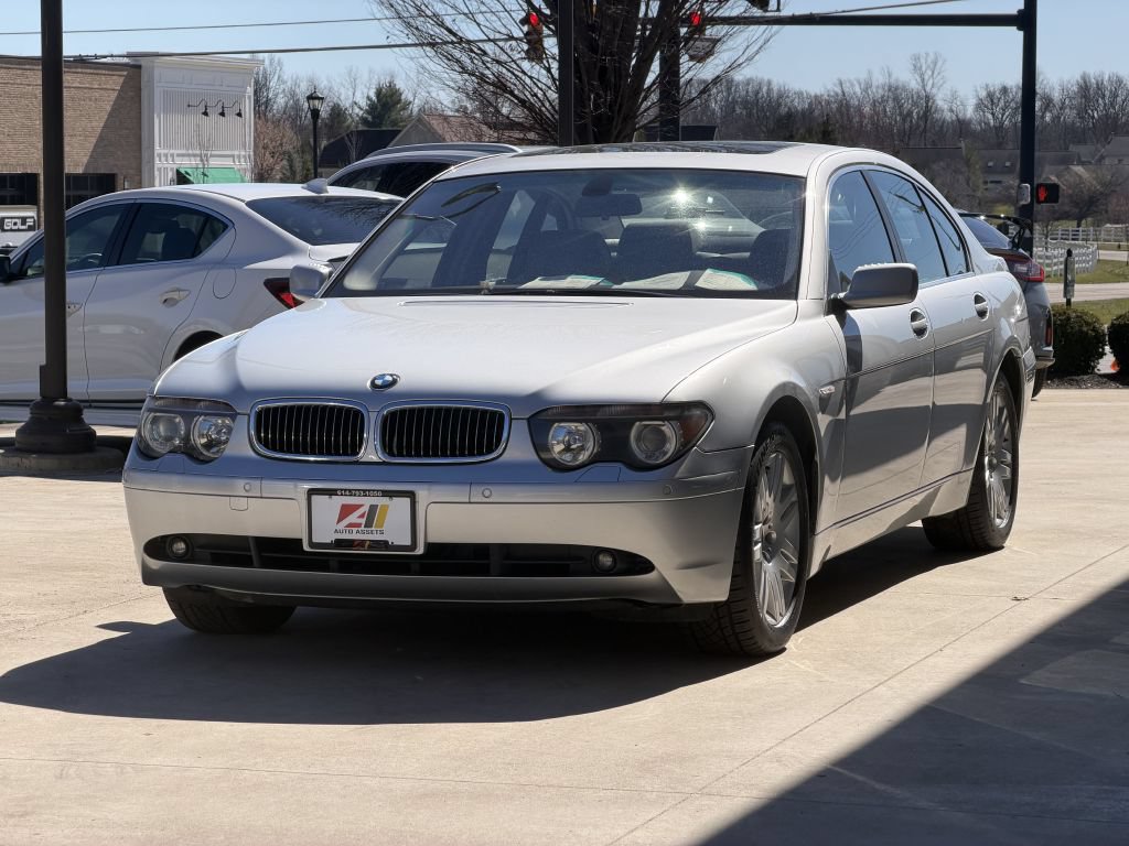 Used 2002 BMW 745i RWD image 10