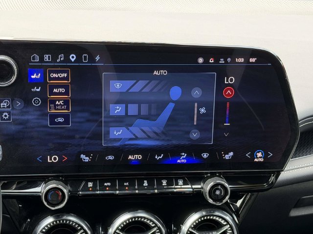Used 2024 Chevrolet Blazer EV LT AWD/4WD image 21
