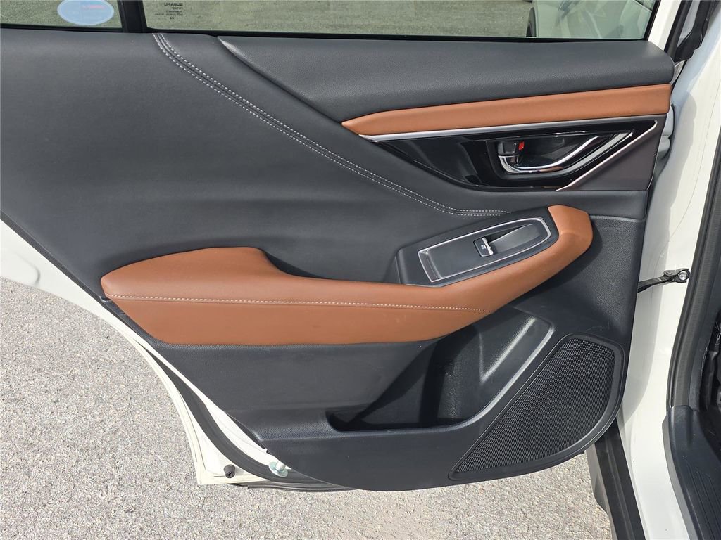 Used 2022 Subaru Outback Touring XT image 10