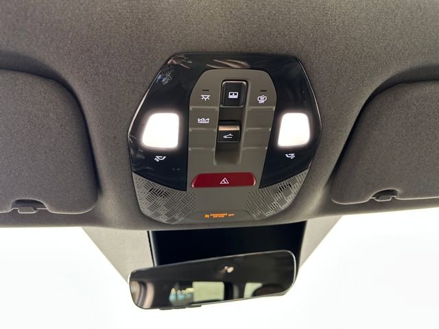 Used 2024 Kia EV9 Wind image 24
