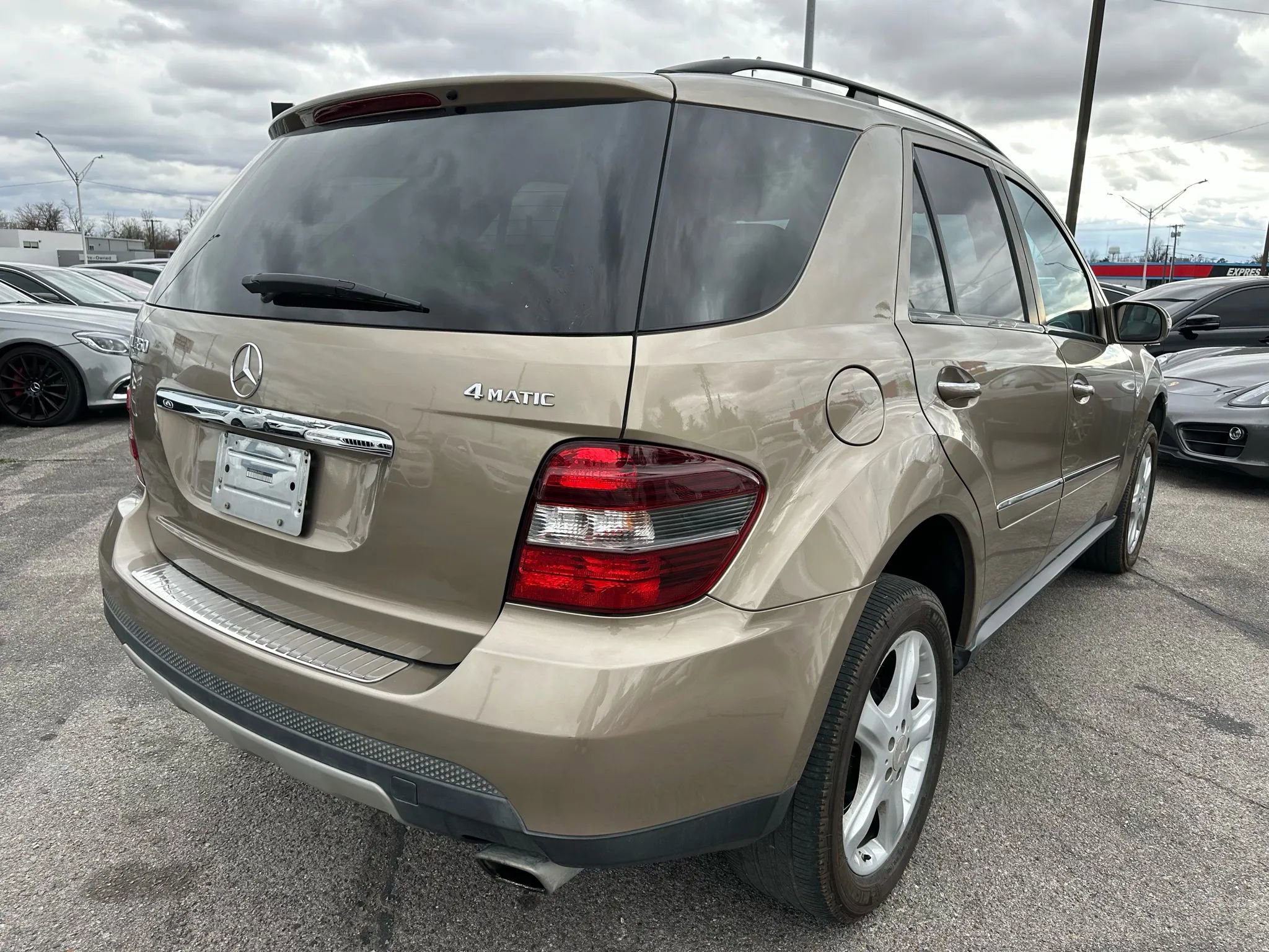 Used 2008 Mercedes-Benz ML 350 4MATIC image 32