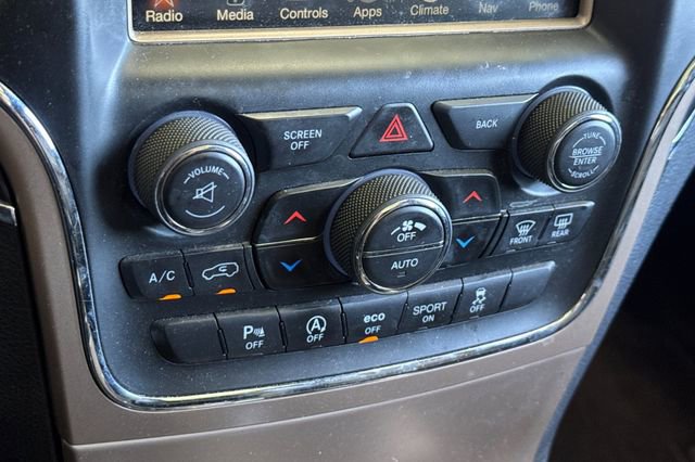 Used 2017 Jeep Grand Cherokee Overland image 19