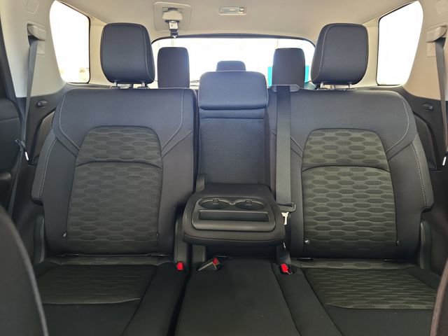 New 2025 Nissan Pathfinder SV AWD/4WD image 38