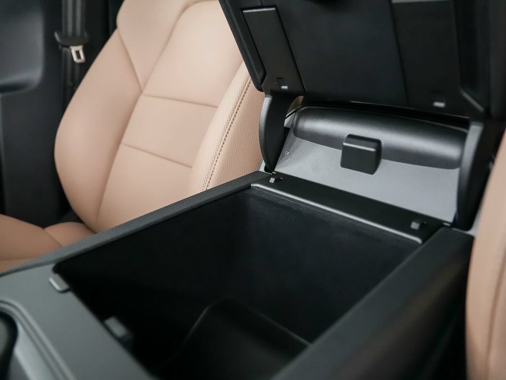 New 2026 Porsche Cayenne AWD/4WD image 34