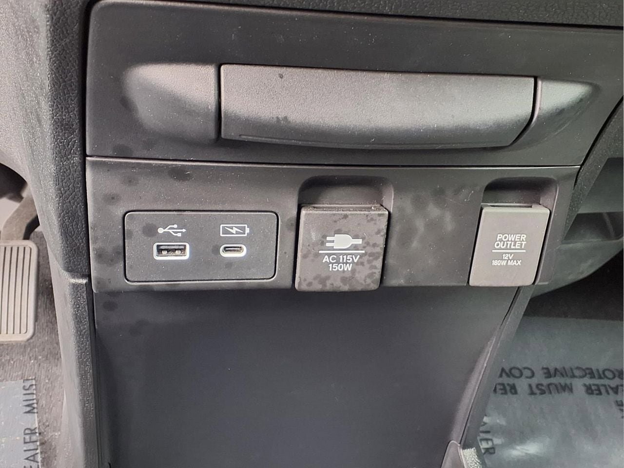 Used 2025 Honda Odyssey Elite image 24