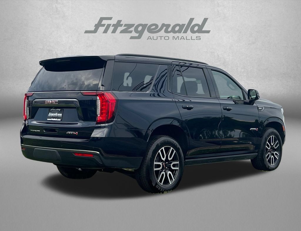Used 2023 GMC Yukon AT4 w/ AT4 Premium Package AWD/4WD image 8